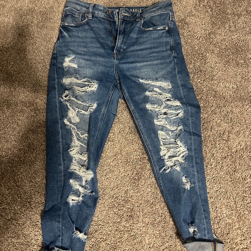 American eagle mom jeans